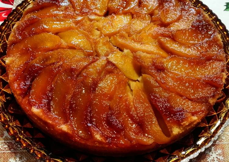 Ricetta Torta Rovesciata Alle Pesche Sciroppate Di Emilia Corbelli Cookpad