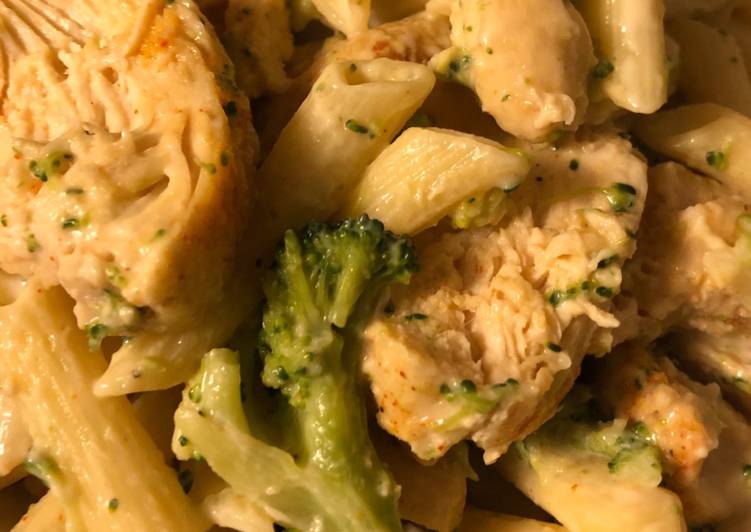 Recipe of Speedy Fettuccini Alfredo Chicken and Broccoli Pasta