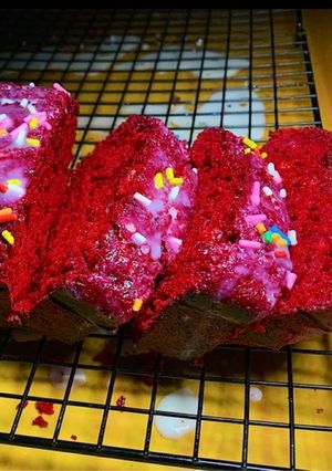 A picture of Red velvet loaf cake(oilbase).