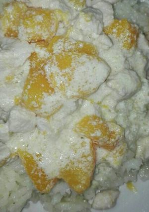 Tejszínes-barackos csirkemell recept fotója