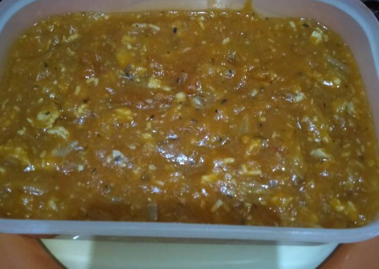 Saus bolognese ayam