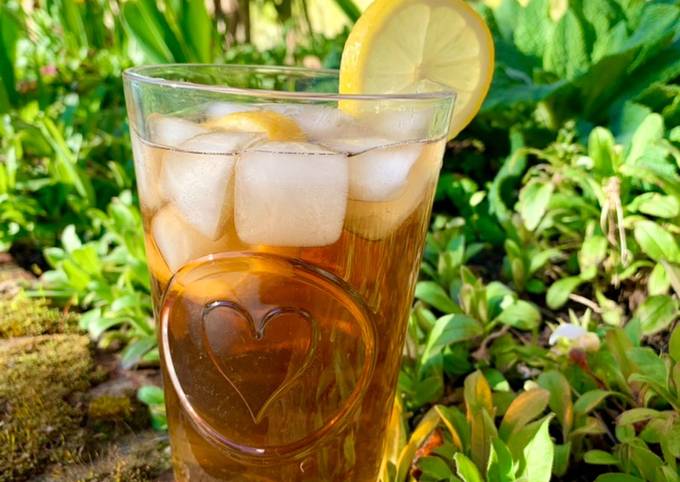 Refreshing lemon iced tea 🍋 ☕️