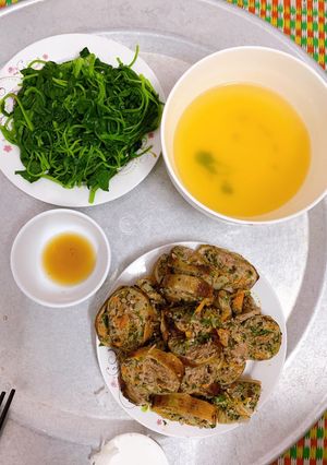 Hình của món Cơm ba mình 9.