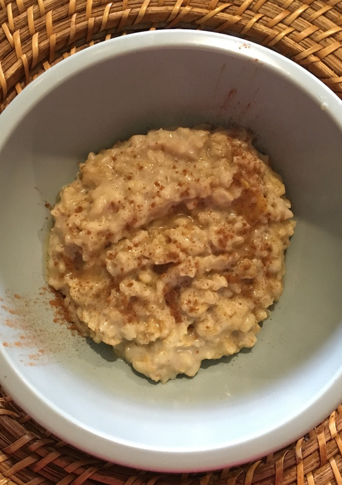 Una foto de Avena "entera" simple, especiada y sin lactosa