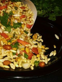 মসলা মুড়ি (masala muri recipe in Bengali) রেসিপির প্রধান ছবি