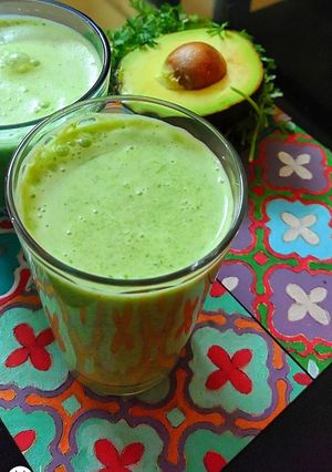 A picture of Avocado chaas.