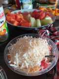Salad buah segar (melon,pepaya mangga)