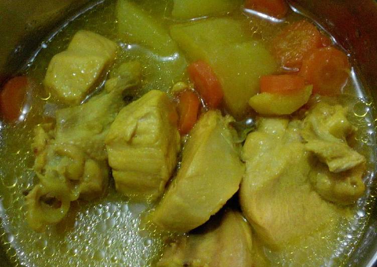 Langkah Membuat Sup Ayam Kuning (Soup ayam kunyit), Lezat