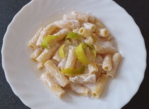Foto di Pasta fredda al limone