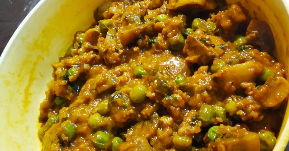 Dry Mater Mushroom Recipe by Kuldeep Kaur - Cookpad