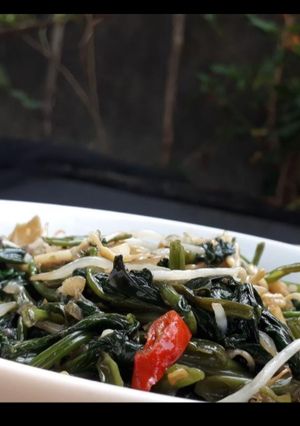 Foto resep Tumis kangkung saus tiram😋
