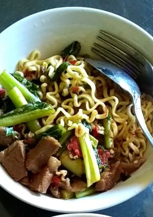 Foto resep Mi Rebus Daging Sapi