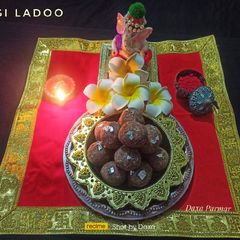 A picture of Ragi Ladoo (Finger Millet Ladoo).
