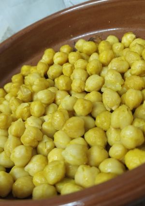 Foto principal de 🍲 Garbanzos tostados al curry