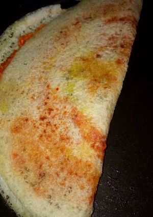 A picture of Mysore masala dosa.