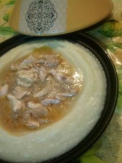 Une photo de Purée de pomme de terre au poulet