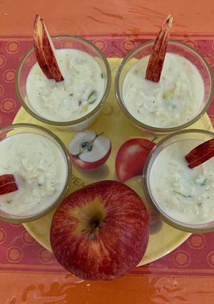 A picture of Apple Kheer.