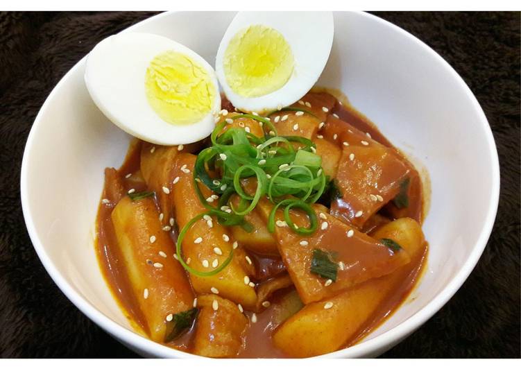 Tteokbokki / Korean Spicy Rice Cake