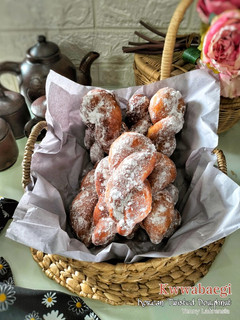 Foto resep Kkwabaegi (Korean Twisted Doughnut)