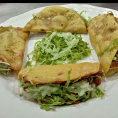 A picture of Potato stuff taco.