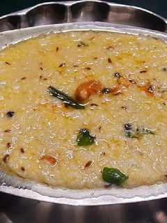 வெண்பொங்கல்(venpongal recipe in tamil) செய்முறை முக்கிய புகைப்படம்