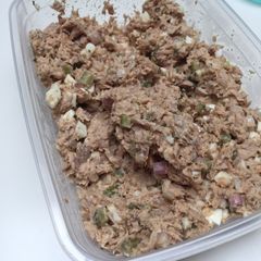 A picture of Tuna salad (slightly spicy).