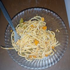 A picture of Chicken spaghettis.