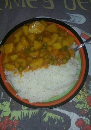 A picture of Rice with potato stew.