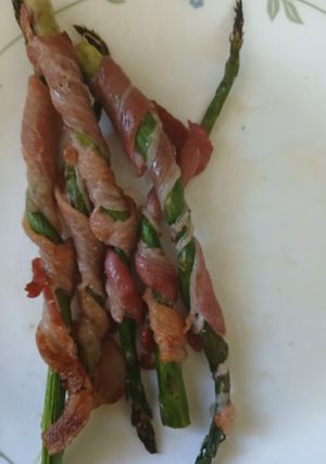 A picture of VashBake Asparagus.