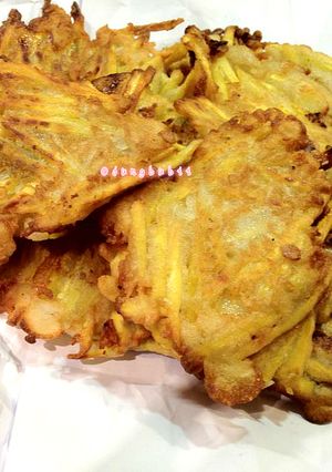 Hình của món Bánh Khoai Lang Chuối Chiên 🍛🥔.