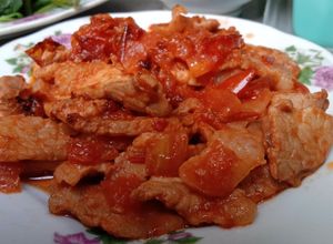 Hình của món Thịt heo xào cà chua.