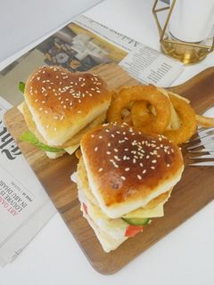 好夢幻「愛心漢堡麵包」可愛到不行 ♡ 的食譜成品照片