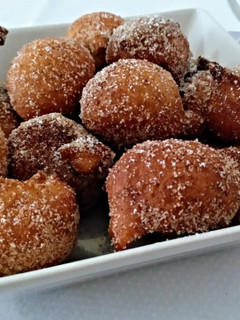 Una foto de Buñuelos de yogurt