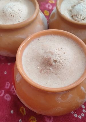 'पारले जी' आइसक्रीम ('Parle-G' Ice Cream Recipe in hindi) रेसिपी मुख्य फोटो