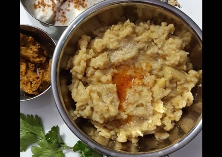 Recipe of Homemade Gujarati mix dal khichdi