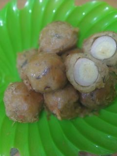 Foto resep Perkedel Isi Telur Puyuh