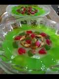 Green custard Jelly Trifle