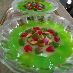 Green custard Jelly Trifle A picture of Green custard Jelly Trifle.