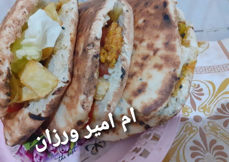 ميني مطلوع بحشوة الشاورما 😋😍