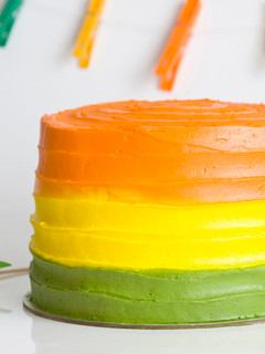 Foto principal de Tarta de vainilla y buttercream de chocolate blanco