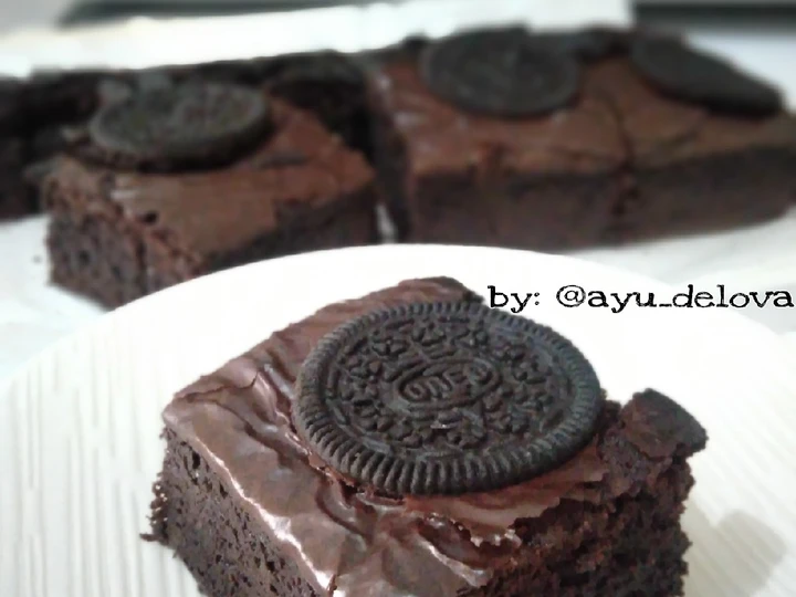 Cara Mudah Menyiapkan Resep Shiny fudgy brownies yang Sempurna Anti Ribet, Lezat