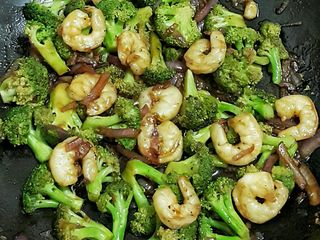 Shrimp and Broccoli Stir Fry