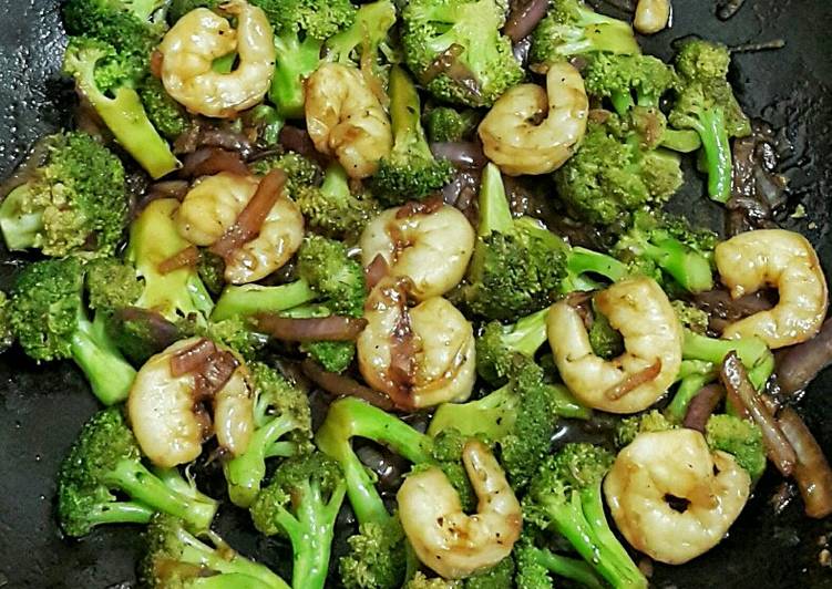 Shrimp and Broccoli Stir Fry