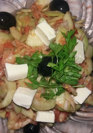 صورة لوصفة سلطة الفقوس أكلة صيفية باردة تبرد على القلب 😋😉