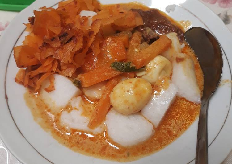 Lontong sayur