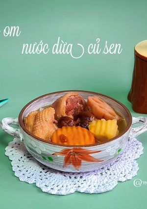 Hình của món Bún gà om nước dừa củ sen - 8m+.