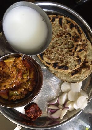 A picture of Millet roti.