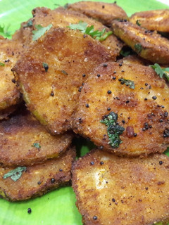 வாழைக்காய் வறுவல் 😋 (Vaazhaikaai varuuval recipe in tamil) செய்முறை முக்கிய புகைப்படம்