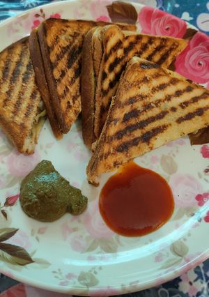 A picture of Bombay Masala Grilled Sandwich.