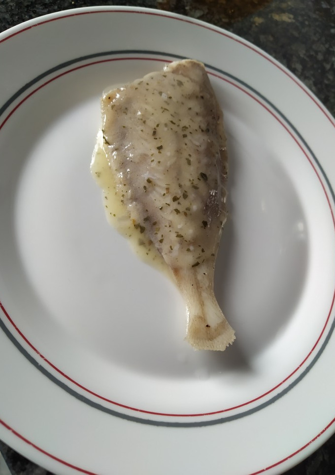 Una foto de Lenguadinas con salsa menier